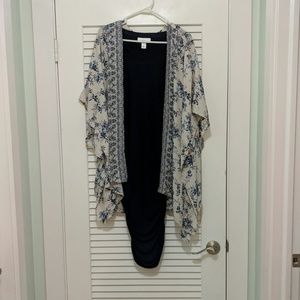 Maternity dress with kimono